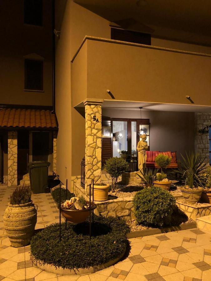 Casa Perla Holidays Jurasi Exterior photo